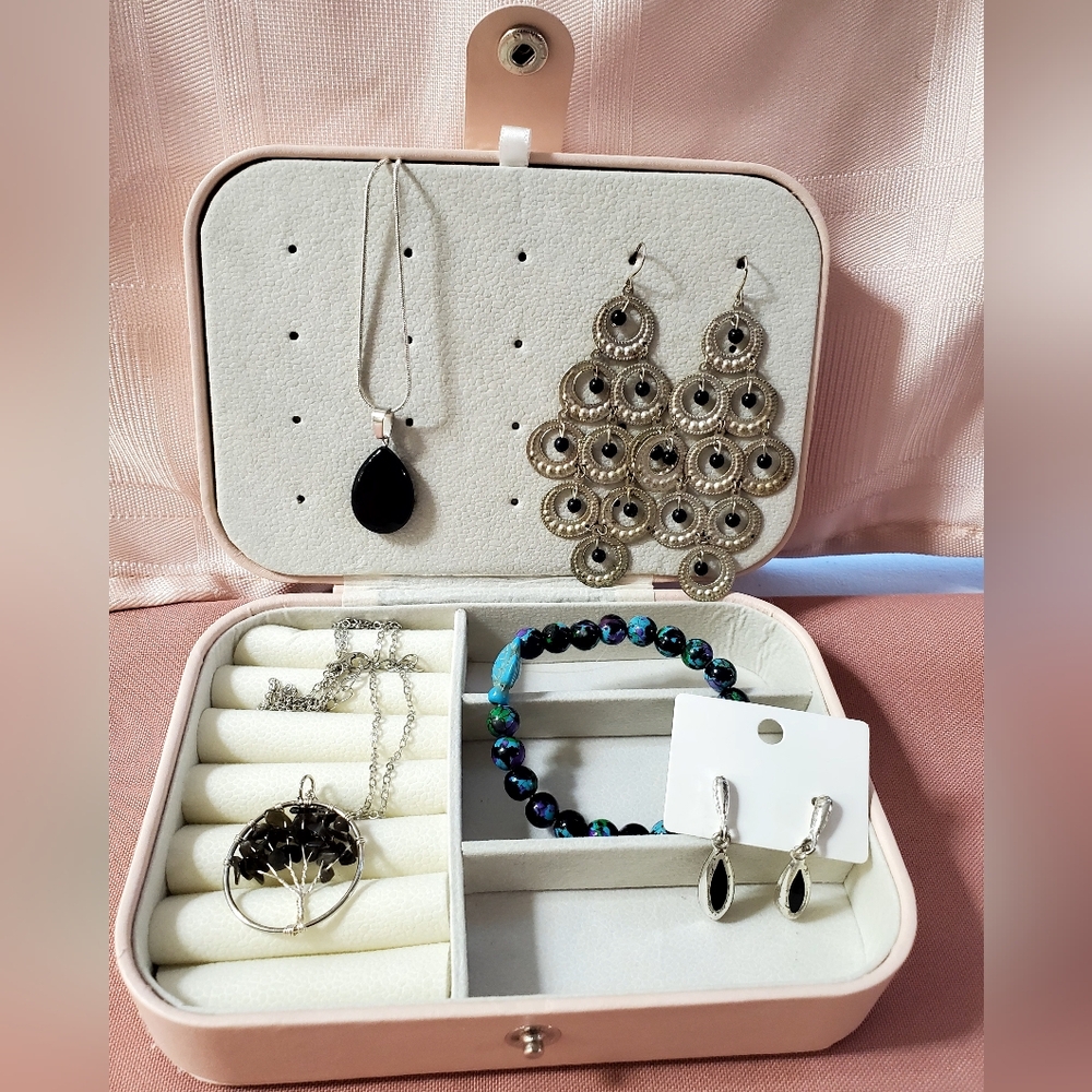 Elegant Silver and Black Jewelry Set with New Jewelry Box VALENTINES DAY